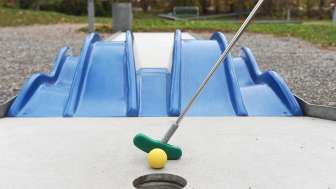 Minigolf course at the Beverin Clinic