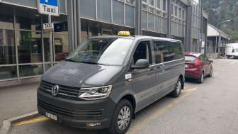 A vehicle from Taxi Service Beverin in Thusis