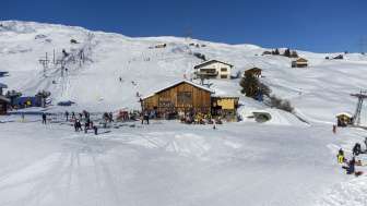 The Sunna Bar in the Tschappina Heinzenberg ski area
