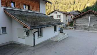 The e-bike charging station in Innerferrera