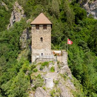 Innerjuvalt Castle / Oberjuvalt