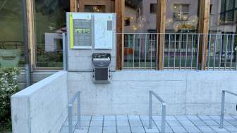 The e-bike charging station at the mineral bath in Andeer