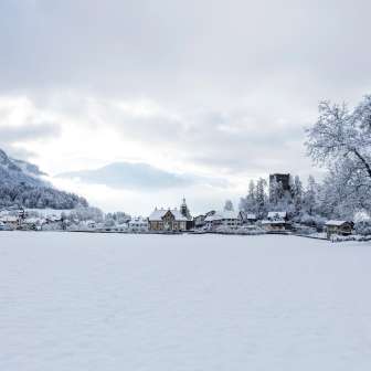 Piping with Sins Castle in winter