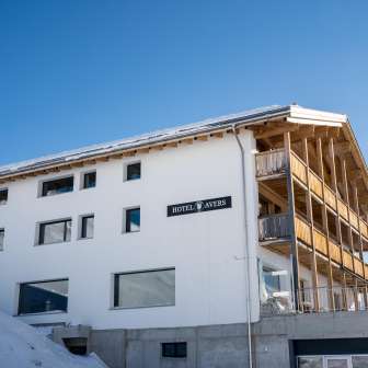 The Hotel Avers in winter