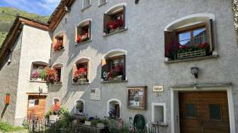 Guided tour of Hinterrhein village Guided tour of Hinterrhein village