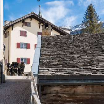 Pschuuri Splügen - Shortly before the bell rings