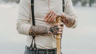Design on the Rhine: Bodenblicke - "Cumpogn" - craftsmanship with character in Splügen