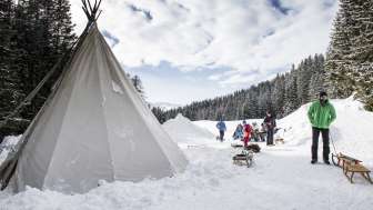 The tipi at the toboggan bar on the Schamserberg