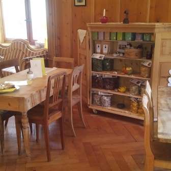 The dining room in the Alte Post inn