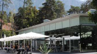 Restaurant La Plazza at the Beverin Clinic