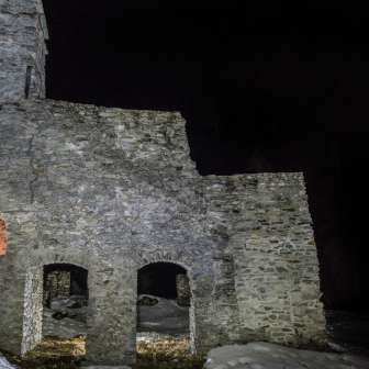 Schmelzi Ausserferrera by night