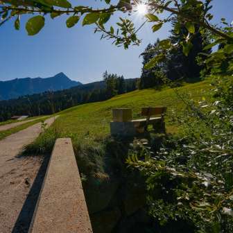 Reading bench Lescha