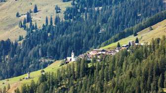 Mathon with the old St. Antonius church