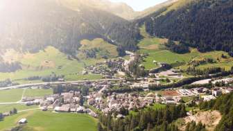 Splügen village