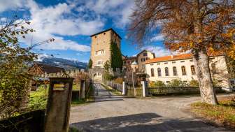 Rietberg Castle in the fall