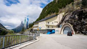 Inforama and tunnel portal in the Valle di Lei