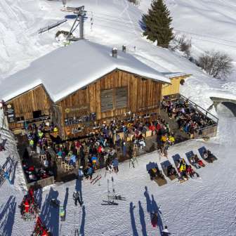 The Sunna Bar in the Tschappina Heinzenberg ski area