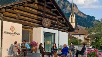 The Landhus restaurant in Almens