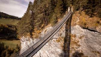 "Hiking despite fear of heights and vertigo" course