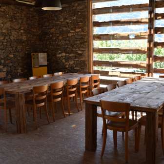 Large tables where shared experiences are created