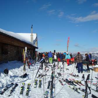 The Älplibar is popular with young and old