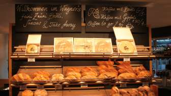 Bread counter at Wagner's in Thusis Bread counter at Wagner's in Thusis