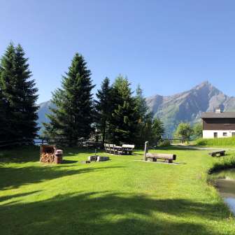 Barbecue area at Patrutgsee in Oberurmein