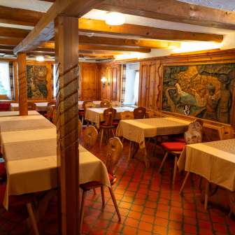Viamala Tourism Roffla Gorge Hotel Restaurant 04 ©Benny Melchior