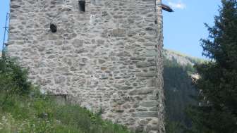 La Tur castle ruins